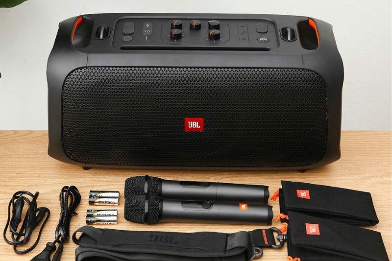 H&igrave;nh d&aacute;ng trẻ trung, chắc chắn