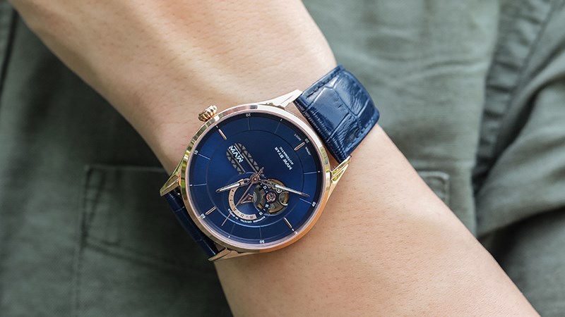 Thiết kế tối giản, đẹp mắt, thời gian t&iacute;ch trữ d&acirc;y c&oacute;t d&agrave;i, d&ugrave;ng l&acirc;u