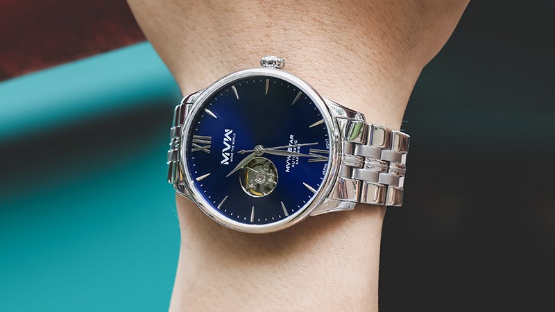 Vẻ ngo&agrave;i mạnh mẽ, bắt mắt, tạo điểm nhấn cho phong c&aacute;ch qu&yacute; &ocirc;ng