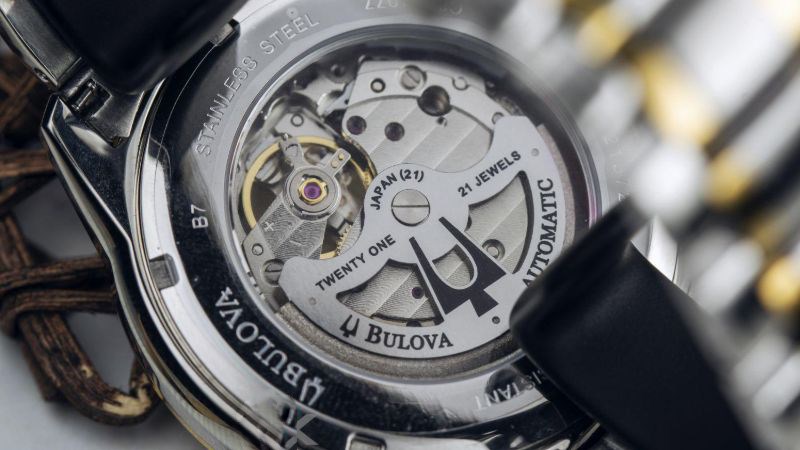 Đồng hồ Bulova gồm d&ograve;ng m&aacute;y cơ v&agrave; m&aacute;y quartz