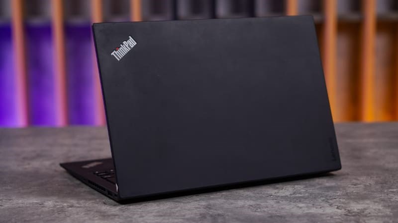 Với lối thiết kế c&aacute; t&iacute;nh, gọn nhẹ v&agrave; sang trọng hơn