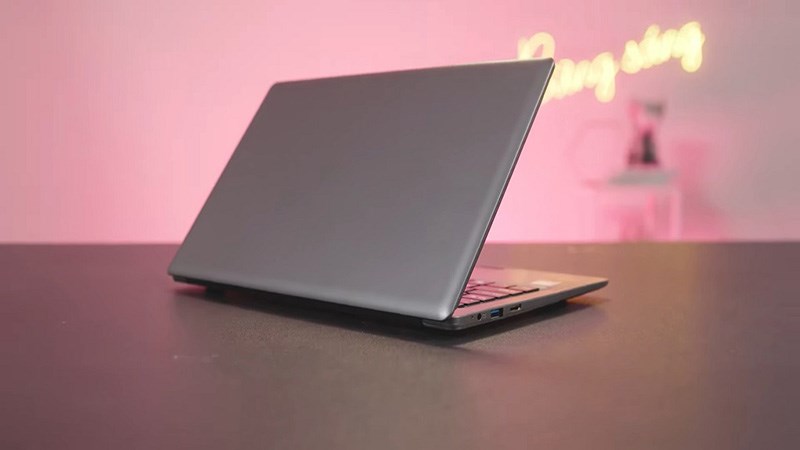 Laptop Masstel E116 N4020/4GB/128GB/Win10 Pro với thiết kế gọn nhẹ Laptop Masstel E116 N4020/4GB/128GB/Win10 Pro với thiết kế gọn nhẹ