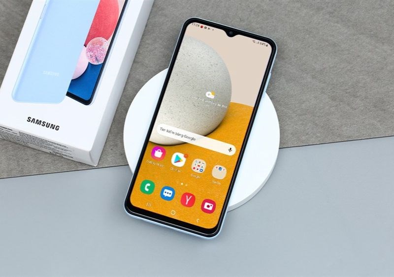 Trải nghiệm đ&atilde; mắt với m&agrave;n h&igrave;nh lớn