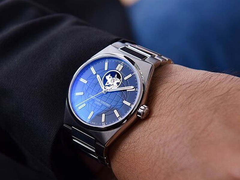 Đồng hồ FREDERIQUE CONSTANT Highlife 41 mm Nam FC-310N4NH6B với thiết kế lộ cơ sang trọng, cuốn hút Đồng hồ FREDERIQUE CONSTANT Highlife 41 mm Nam FC-310N4NH6B với thiết kế lộ cơ sang trọng, cuốn hút