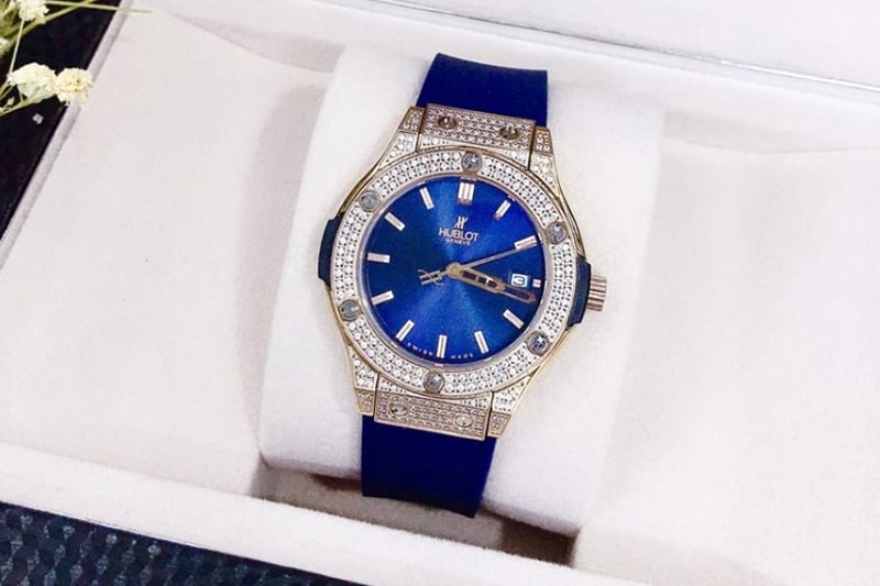 huong-dan-5-cach-deo-dong-ho-hublot-nu-cach-chon-3 Chọn đồng hồ Hublot phù hợp với cá tính
