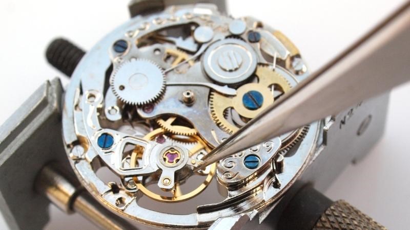 Bộ m&aacute;y đồng hồ chuẩn Thụy Sĩ