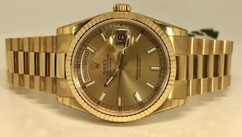 Nguy&ecirc;n liệu chế tạo n&ecirc;n d&acirc;y đeo kh&aacute; đa dạng