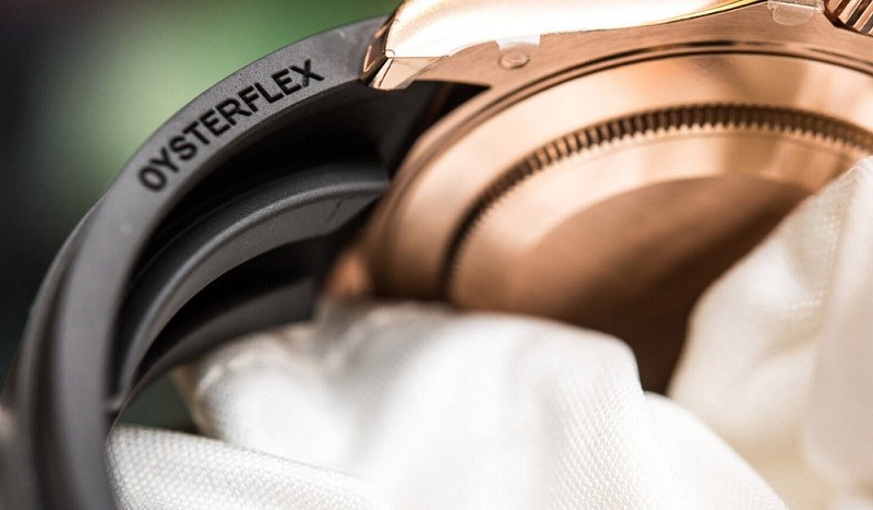 Chất liệu cao su tạo cảm gi&aacute;c nhẹ nh&agrave;ng, thoải m&aacute;i