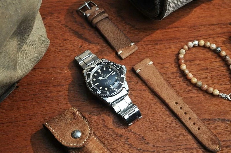 N&ecirc;n c&acirc;n nhắc kĩ trước khi tự thay d&acirc;y hoặc th&aacute;o mắt d&acirc;y đồng hồ tại nh&agrave;