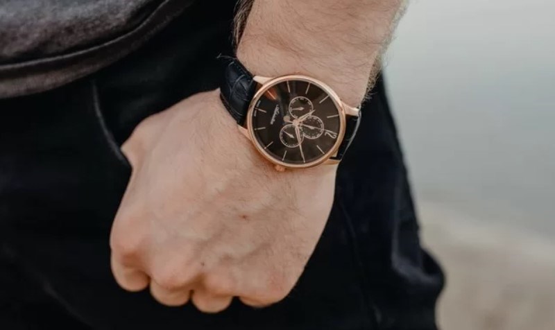 Đồng hồ Adriatica Moonphase