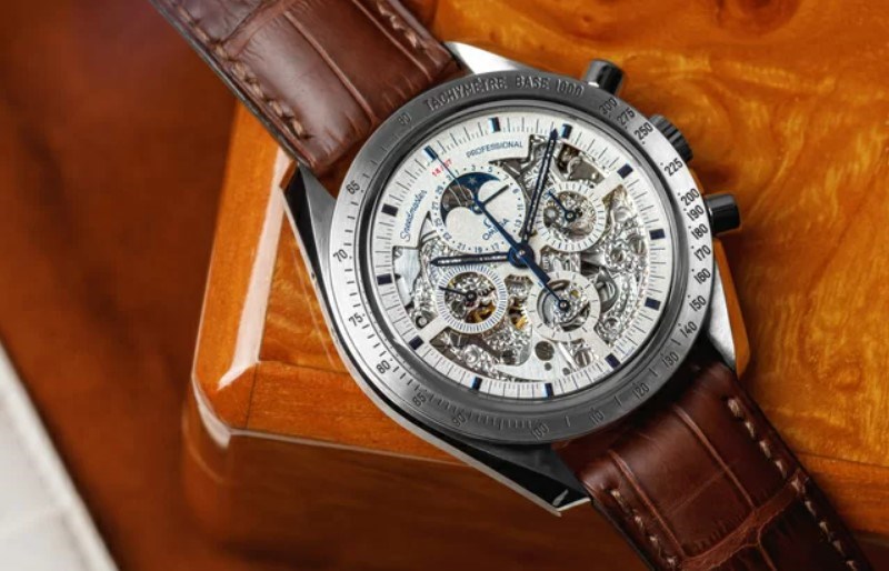 Đồng hồ Seiko Moonphase