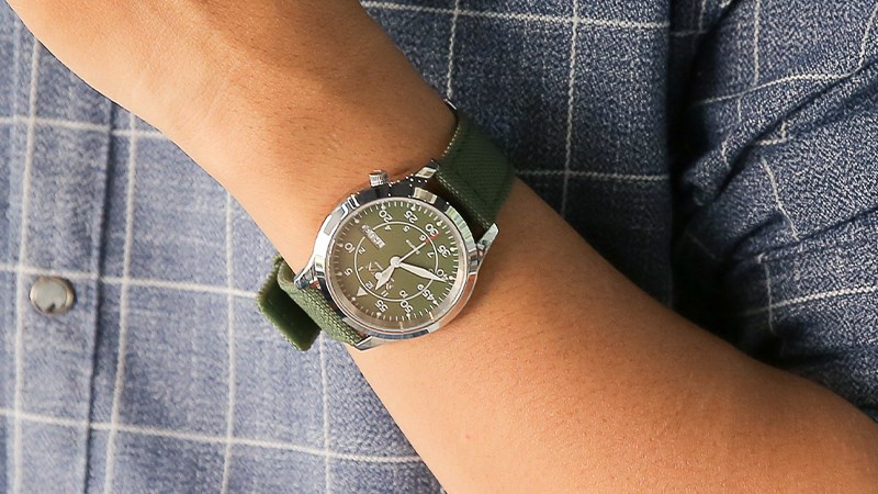 Gam m&agrave;u xanh l&aacute; tươi s&aacute;ng, đẹp mắt, ph&ugrave; hợp với c&aacute;c bạn trẻ năng động