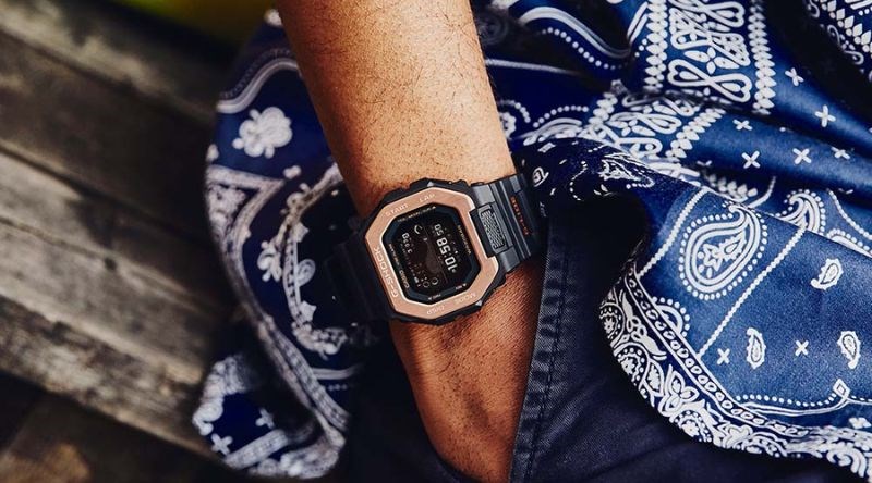 Chiếc đồng hồ G-Shock n&agrave;y c&oacute; khả năng kết nối bluetooth với thiết bị di động của bạn