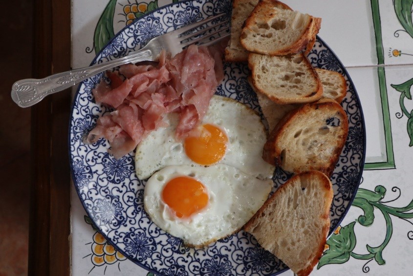 Can pregnant women eat bread? I know this will be fun