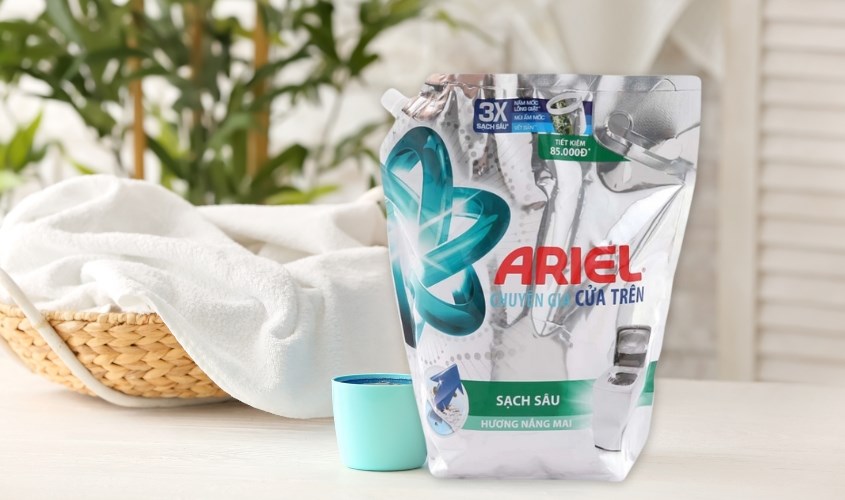 Nước giặt Ariel Sạch Sâu hương nắng mai túi 3.4 lít