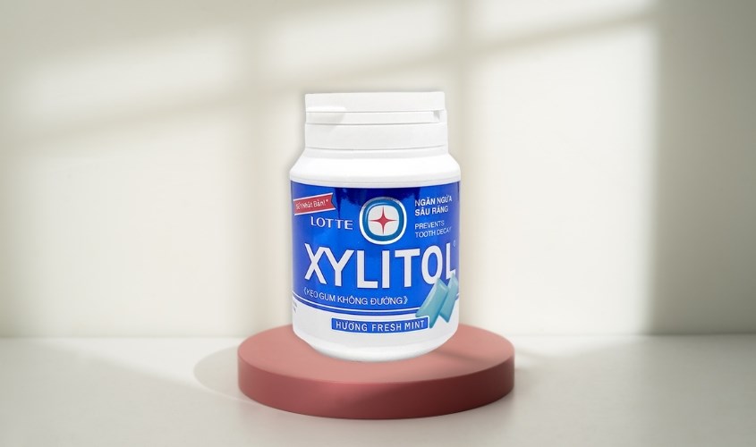 Kẹo singum Lotte Xylitol hương bạc hà hũ 58g (từ 4 tuổi)
