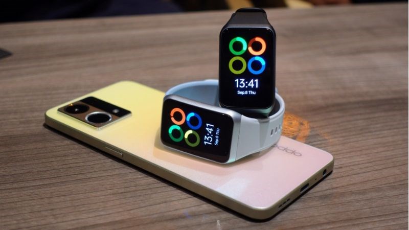 Thiết kế tương đồng của hai chiếc smartband