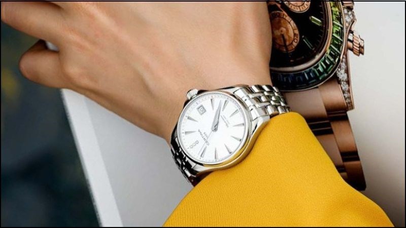 Đồng hồ đính kim cương Đồng hồ đính kim cương lộng lẫy, kiêu sa