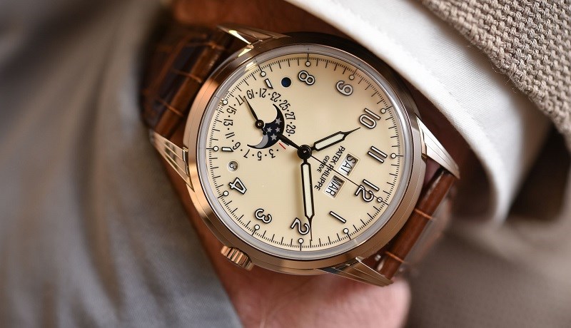 Annual Calendar l&agrave; bước đột ph&aacute; trong ng&agrave;nh c&ocirc;ng nghiệp đồng hồ