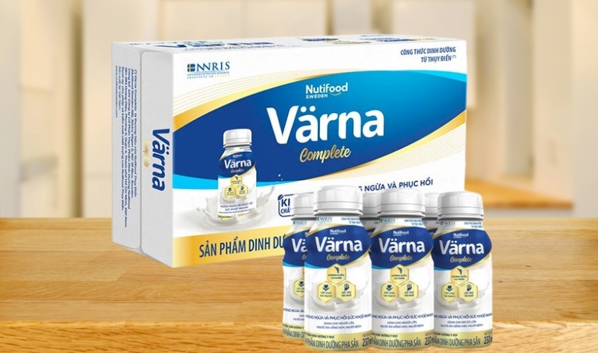 Thùng 24 chai sữa bột người lớn pha sẵn Nutifood Varna Complete