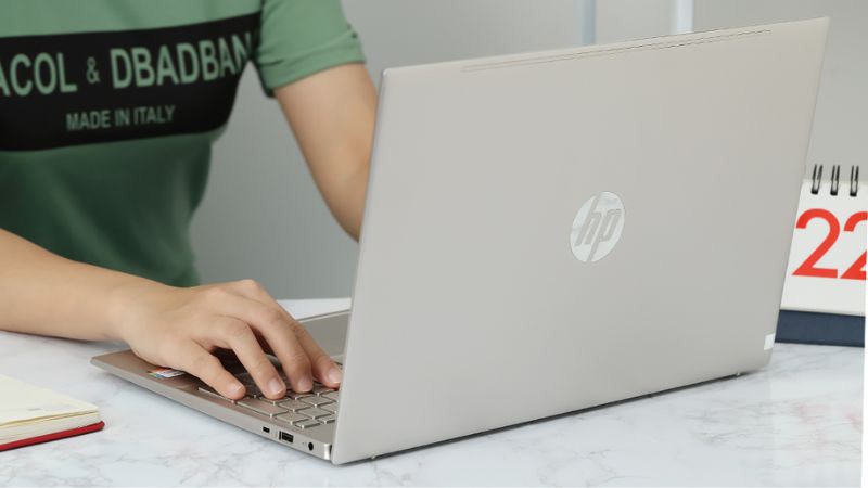 Thoải m&aacute;i lưu trữ dữ liệu với Laptop HP Pavilion 15 eg2088TU i7 1260P (7C0R0PA)
