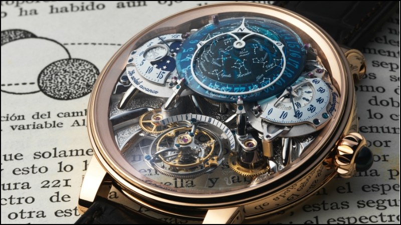 Dễ d&agrave;ng nhận biết được đồng hồ Bovet ch&iacute;nh h&atilde;ng th&ocirc;ng qua mặt số v&agrave; mặt k&iacute;nh