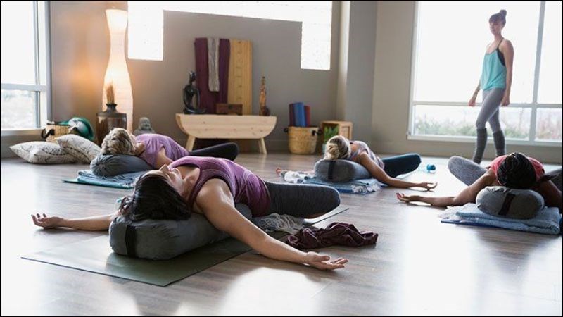 Tư thế yoga đơn giản mà hiệu quả để khắc phục viêm xoang