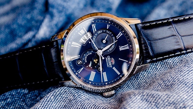 Đồng hồ Orient Water Resistant c&oacute; nhiều mức gi&aacute; kh&aacute;c nhau 