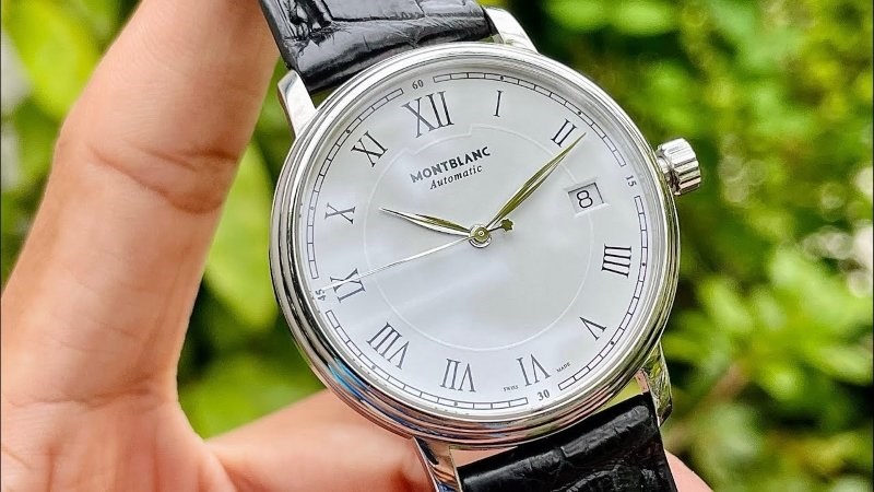 Montblanc Tradition mang thiết kế cổ điển, sang trọng