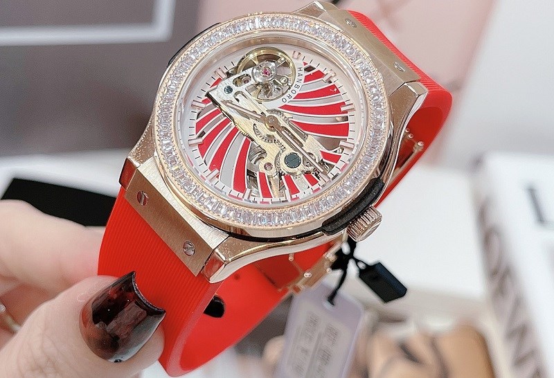 Ph&ugrave; hợp với kh&ocirc;ng gian sang trọng, đẳng cấp