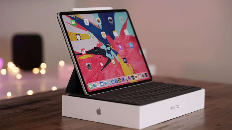 iPad khởi động rất nhanh ch&oacute;ng v&agrave; dễ d&agrave;ng 