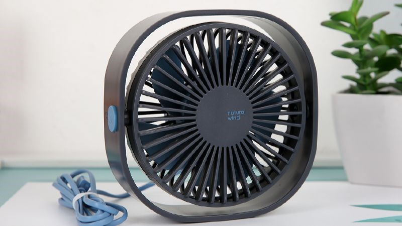 Quạt mini OSMIA CK-F022 kiểu dáng thời thượng, trẻ trung Quạt mini OSMIA CK-F022 kiểu dáng thời thượng, trẻ trung