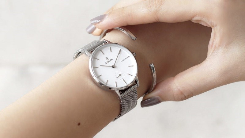 Th&ocirc;ng số của strap l&agrave; chiều d&agrave;i v&agrave; chiều rộng