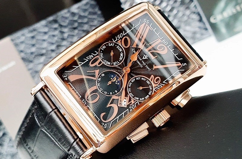 Đồng hồ Christian Van Sant c&oacute; xuất xứ từ Trung Quốc