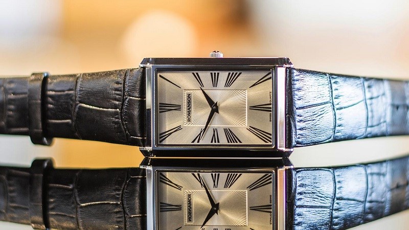 Đồng hồ Romanson ở ph&acirc;n kh&uacute;c tầm trung