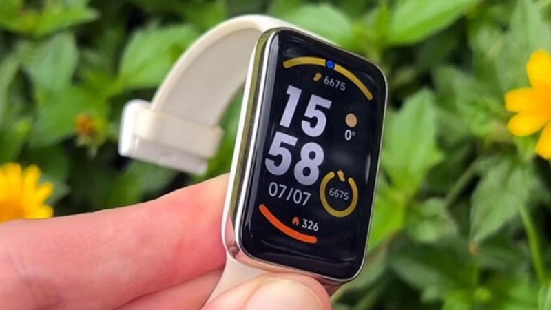 M&agrave;n h&igrave;nh AMOLED c&oacute; độ ph&acirc;n giải cao