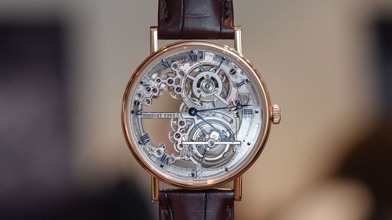 Breguet Tourbillon c&oacute; thiết kế si&ecirc;u mỏng