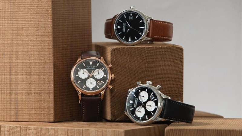 Đồng hồ Analog với nhiều h&igrave;nh d&aacute;ng c&ugrave;ng mẫu m&atilde; kh&aacute;c nhau