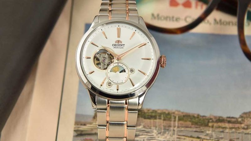 Chiếc đồng hồ d&agrave;nh ri&ecirc;ng cho c&aacute;c qu&yacute; &ocirc;ng lịch l&atilde;m