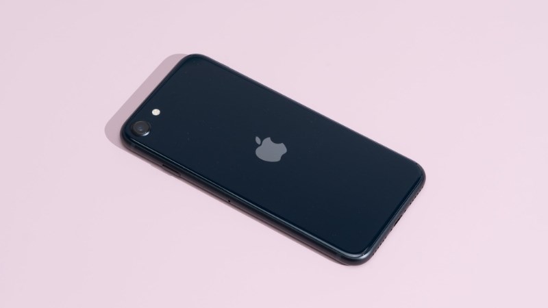 Gi&aacute; mua cũ iPhone 7 dao động khoảng 3 triệu đến 4 triệu