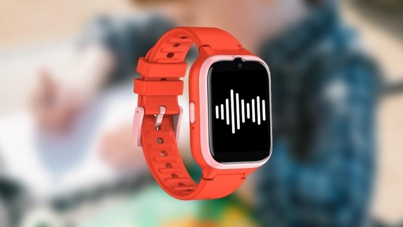 Khả năng kết nối 4G/WiFi mạnh mẽ gi&uacute;p việc li&ecirc;n lạc mẹ b&eacute; được dễ d&agrave;ng