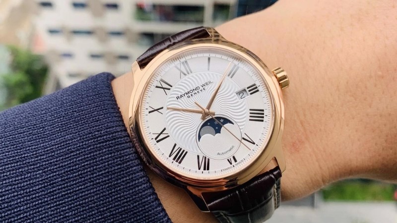 Bộ m&aacute;y đạt chuẩn cao, trải qua quy tr&igrave;nh kiểm duyệt nghi&ecirc;m ngặt