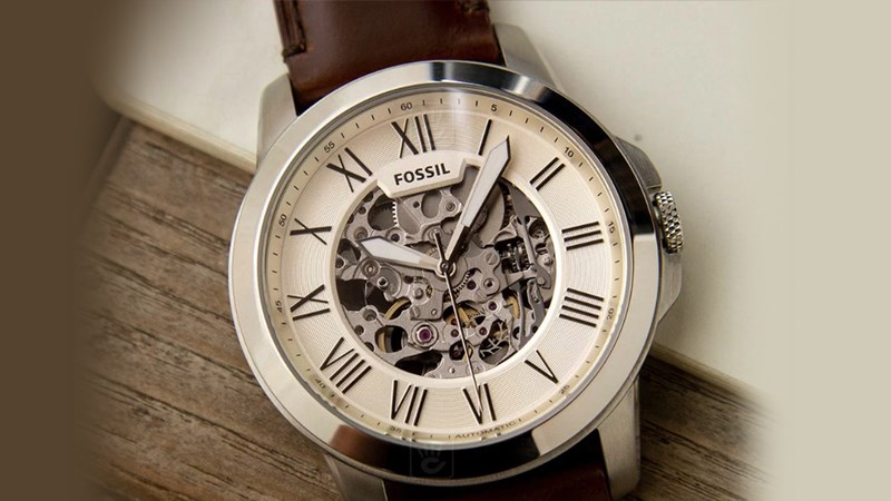  Fossil mang vẻ đẹp cổ điển, sang trọng