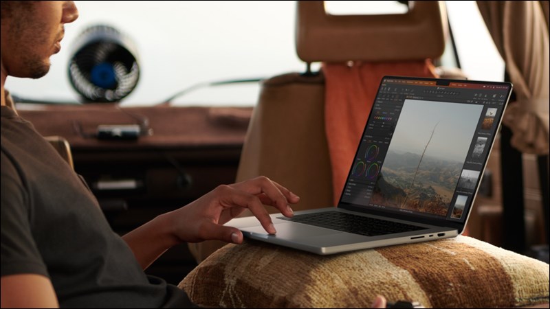 Mức gi&aacute; b&aacute;n của MacBook Pro M2 Pro v&agrave; Pro M2 Max