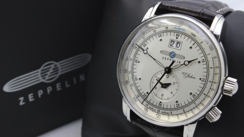 Nằm trong bộ sưu tập kỷ niệm 100 năm th&agrave;nh lập thương hiệu Zeppelin