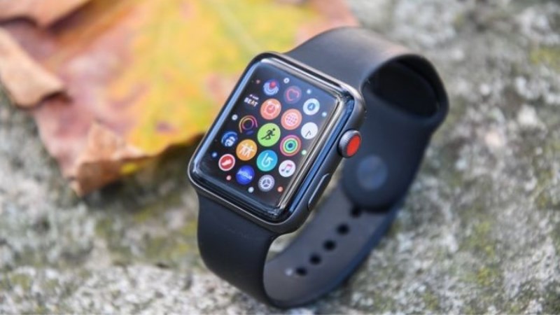 Cập nhật phiên bản LTE mới nhất để Apple Watch có thể nghe gọi Cập nhật phiên bản LTE mới nhất để Apple Watch có thể nghe gọi