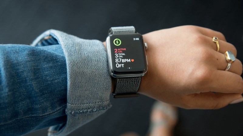 Bật màn hình đánh thức bằng iPhone được kết nối với Apple Watch Bật màn hình đánh thức bằng iPhone được kết nối với Apple Watch