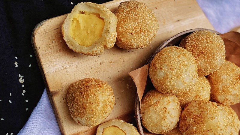 Bánh rán bao nhiêu calo? Cách để ăn bánh rán không lo tăng cân