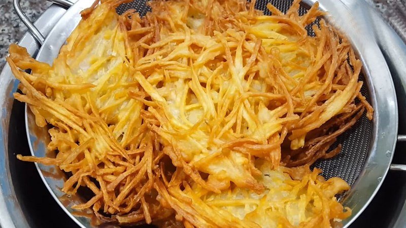 Bánh rán bao nhiêu calo? Cách để ăn bánh rán không lo tăng cân