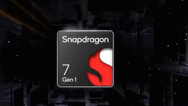 Được trang bị chip Qualcomm Snapdragon 7 Gen 1 c&oacute; hiệu năng mạnh mẽ.